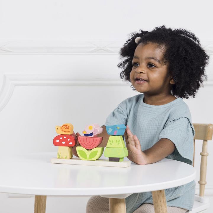 Actual product image Le Toy Van Garden game