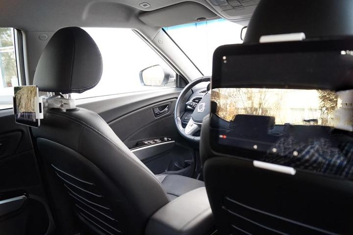 Actual product image Reflecta Tabula Car Universal Tablet Holder