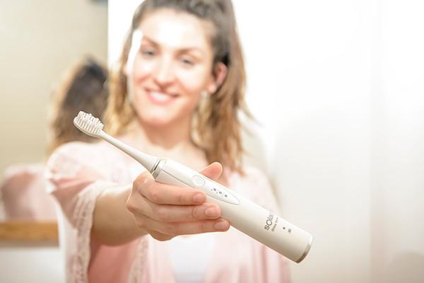 Produktbild Solac Shiny Smile CD7901 (Schallzahnbürste)