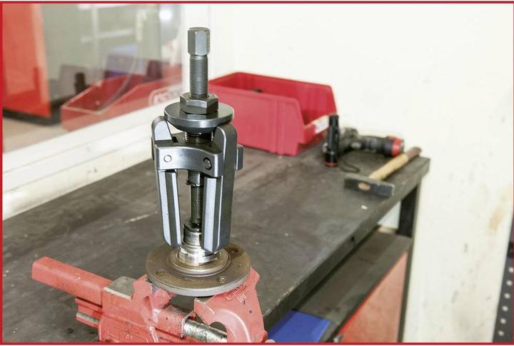 Actual product image KS Tools Bearing ring puller 3-arm with clamping cone, 6 pcs
