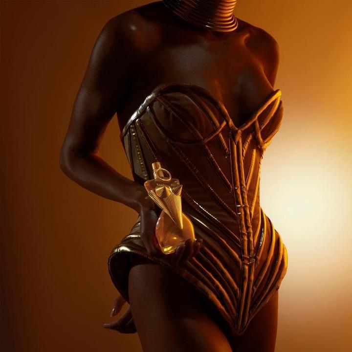 Produktbild Gaultier Divine (30 ml)