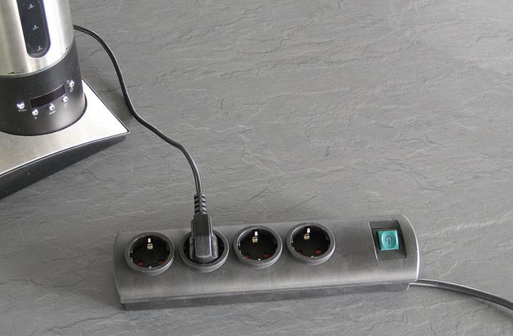 Produktbild Brennenstuhl Primera Line (4 x, CEE 7/3, 1.50 m)