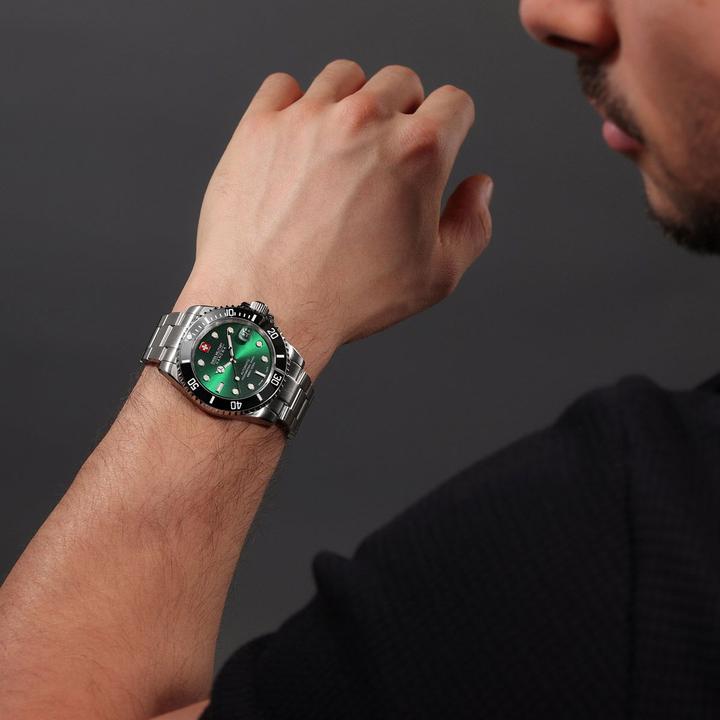 Actual product image Swiss Military Hanowa Sealord (Diving watch, Rotatable bezel, Swiss made, 41 mm)