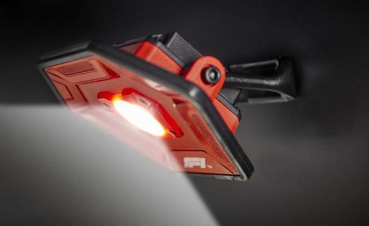 Actual product image Formula 1 WL900 (3000 lm)