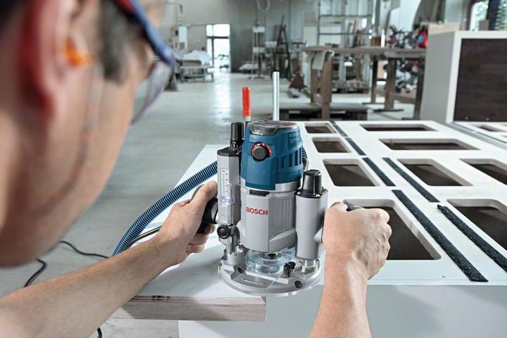 Image du produit Bosch Professional GOF 1600 CE