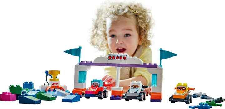 Image du produit LEGO F1 Team Rennautos mit Rennfahrern (10445)