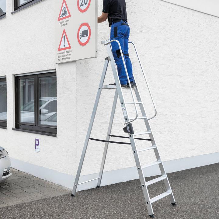 Actual product image Munk Aluminum stepladder with large platform (Platform ladder, 143 cm)