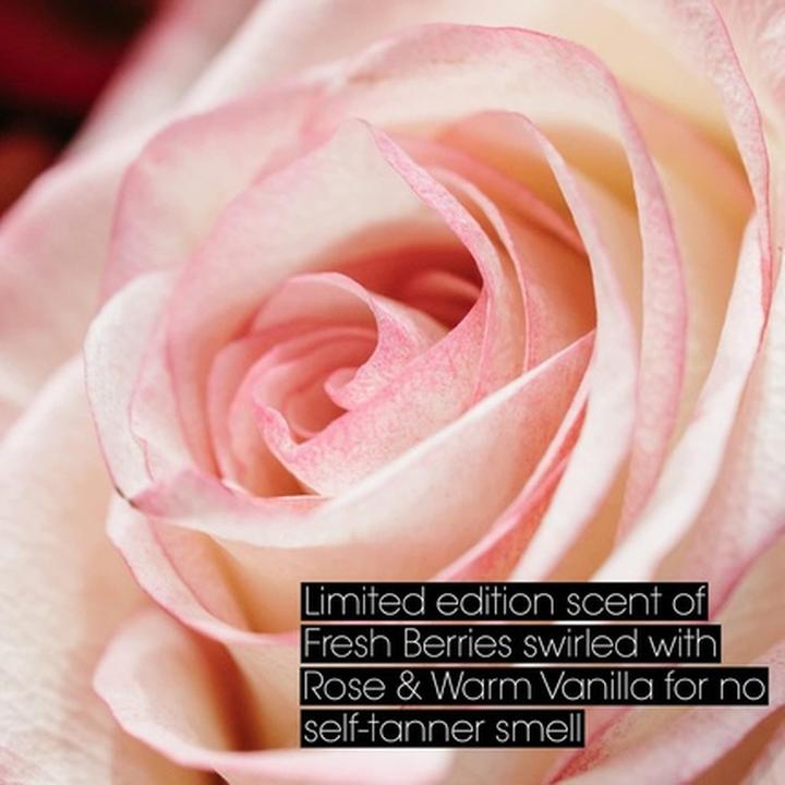 Actual product image St. Tropez Berry Sorbet Bronzing Mousse (Self tanning foam, 200 ml)