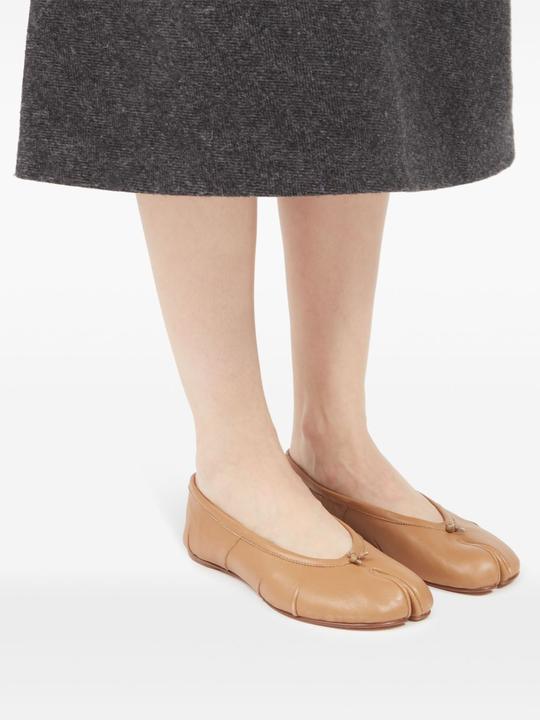 Actual product image Maison Martin Margiela Maison Margiela Flat Shoes Beige (39)