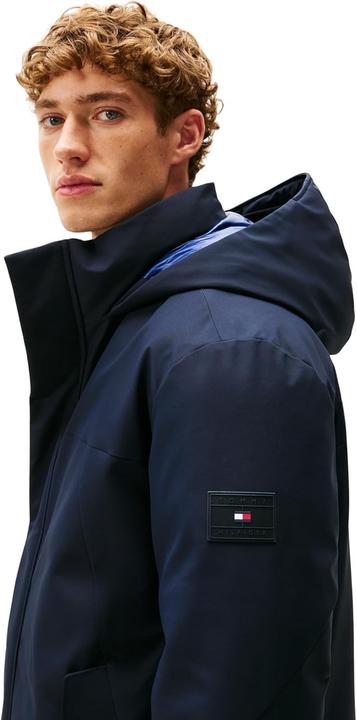 Actual product image Tommy Hilfiger Tech Hooded Parka (M)