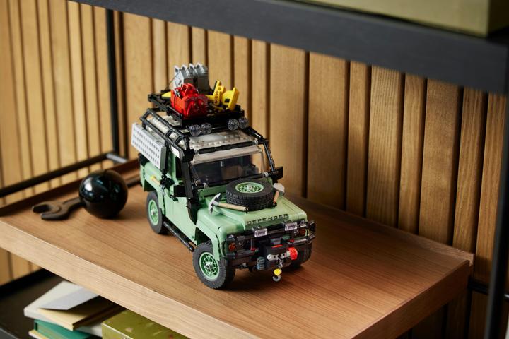 Image du produit LEGO Icons Klassischer Land Rover Defender 90 10317 (10317, LEGO Icons, LEGO difficiles à trouver)
