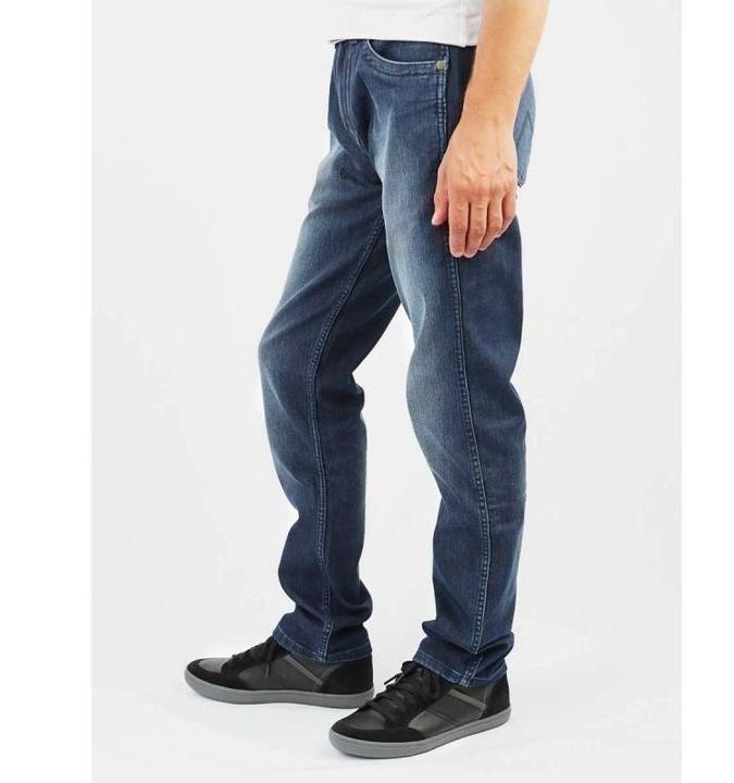 Actual product image Wrangler Greensboro Modern Regular (29, 32)