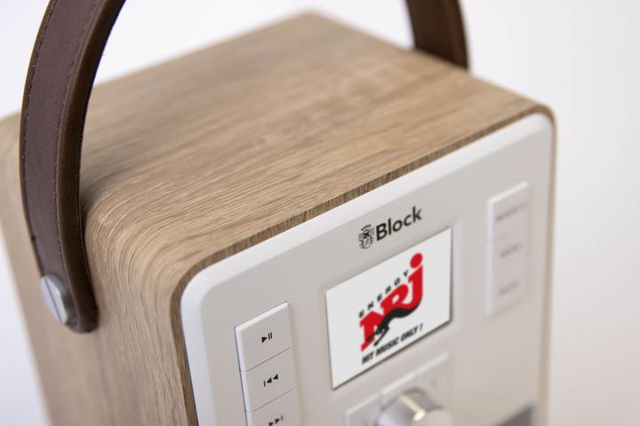 Immagine prodotto Block Radio Internet Emotionwalnut (DAB, FM, Bluetooth, WiFi)