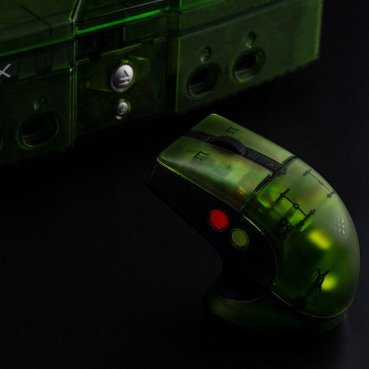 Produktbild 8bitdo Retro R8 Mouse Xbox Edition (Kabelgebunden, Kabellos)