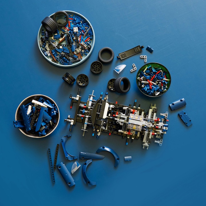 Actual product image LEGO Ford GT 2022 (42154, LEGO Technic)