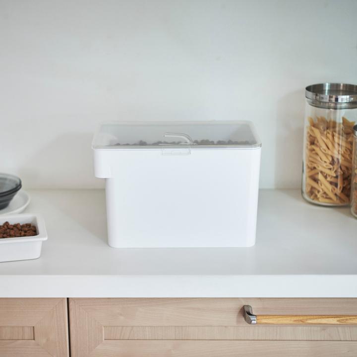 Actual product image Yamazaki Airtight feed container (3.5 kg) TOWER