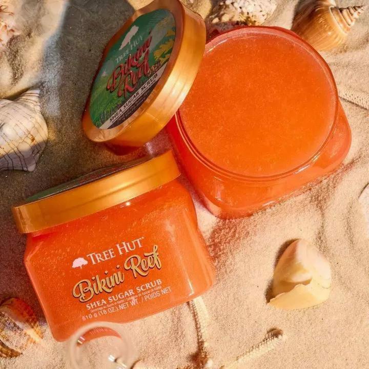 Actual product image Tree Hut Bikini Reef Sugar Scrub 510g