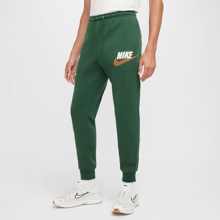 Nike Club Fleece Jogger (XL)