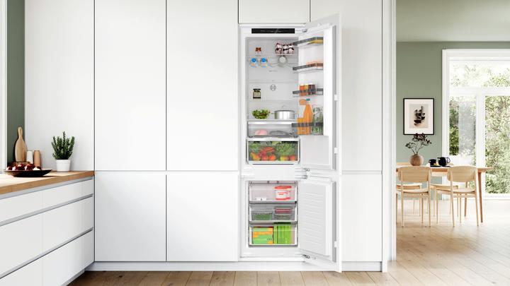 Actual product image Bosch Hausgeräte BOSC built-in fridge-freezer combination (290 l)