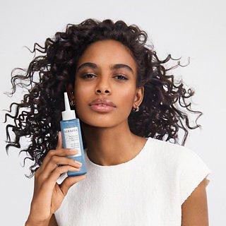 Produktbild Goldwell Feuchtigkeitsspendende Haaressenz (Hydrating Essence) 150 ml (150 ml)