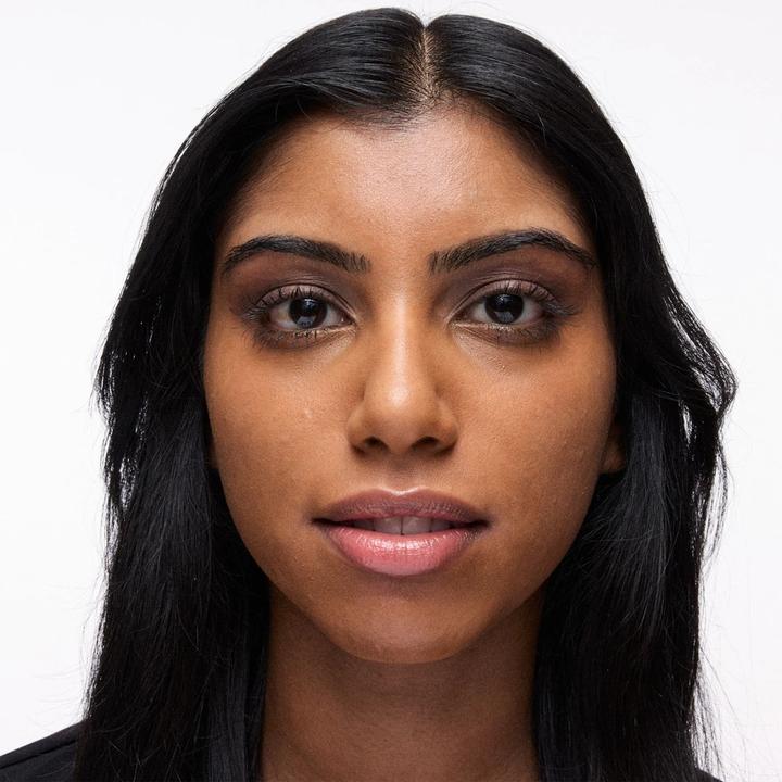 Actual product image MAC Cosmetics Studio Fix 36HR Sooth Angles Concealer