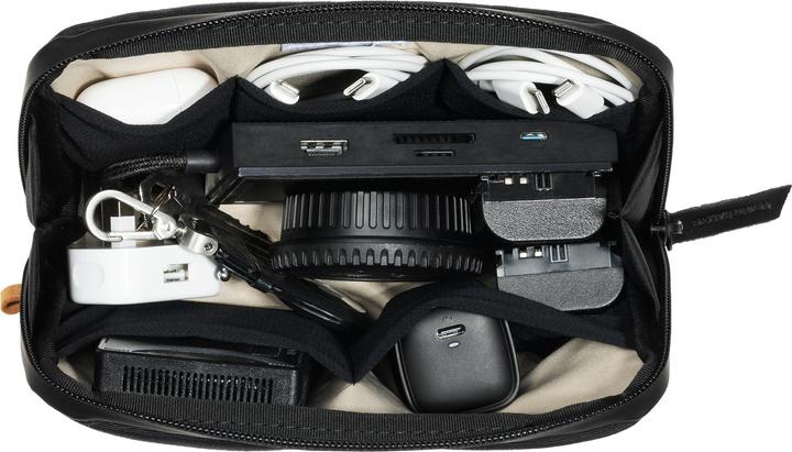 Actual product image Native Union W.F.A Stow Lite Organizer -tarvikepussi, musta