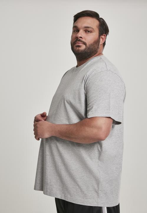 Actual product image Urban Classics Basic Tee (4XL)