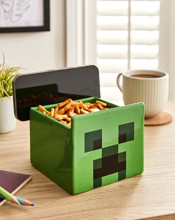 Actual product image Paladone Products Minecraft Creeper Streaming Snack Bowl
