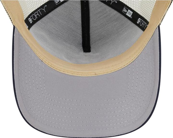 Actual product image New Era 9Forty Trucker Houston Astros