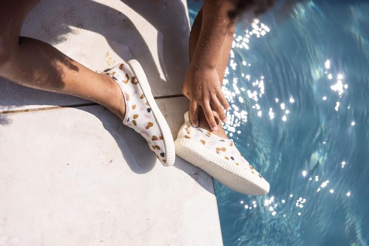 Actual product image Swim Essentials Bathing shoes size 25 kaki leopard (25)