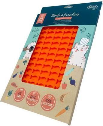 Actual product image Bubichef baking mat in fish shape for dogs