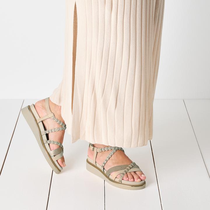 Actual product image Tamaris Sandal (38)