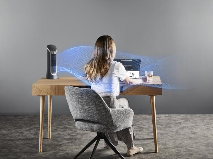 Actual product image Rowenta Eole Compact table fan (VU6220) (57 dB)