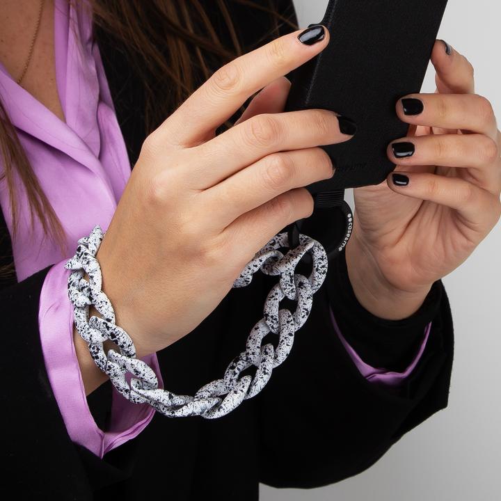 Actual product image SBS case&me Amelie Wrist chain black and white