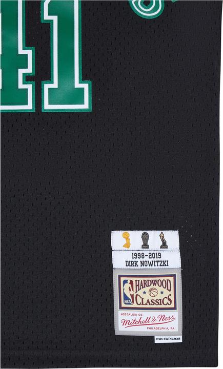Produktbild Mitchell & Ness NBA Dallas Mavericks Dirk Nowitzki Black Team Color Swingman Trikot Herren (M)