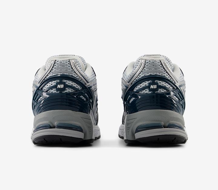 Image du produit New Balance U1906RCE (42)