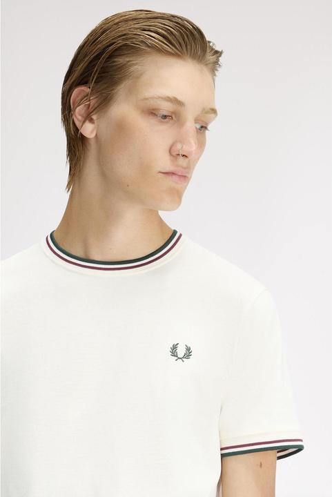 Produktbild Fred Perry M1588 (S)