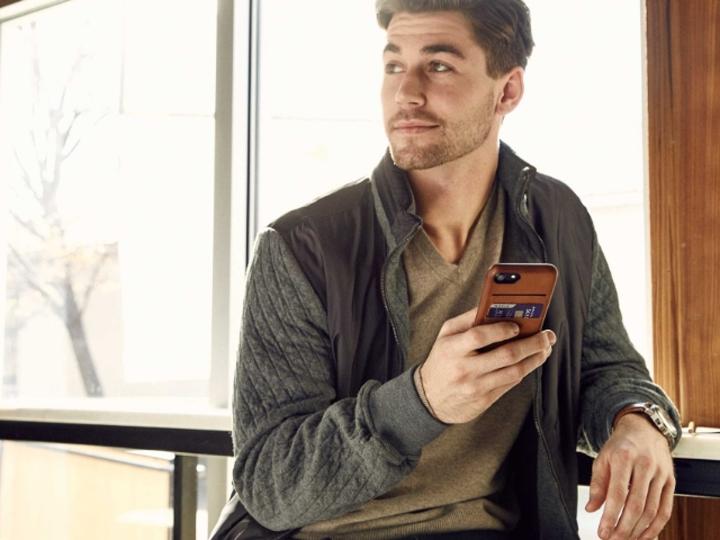 Produktbild TwelveSouth Relaxed Leather Case für iPhone 7 / 8 (4.7") Dried Herb (Apple iPhone 7)