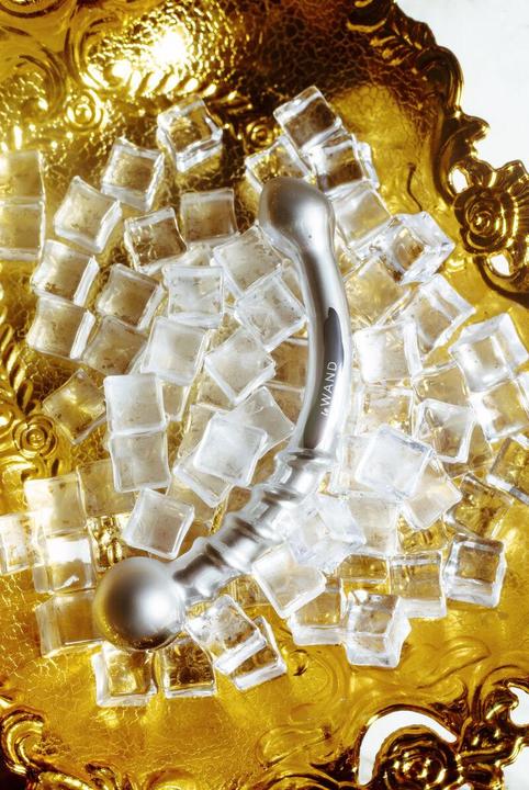 Image du produit Le Wand Gode en acier inoxydable en forme d'arc