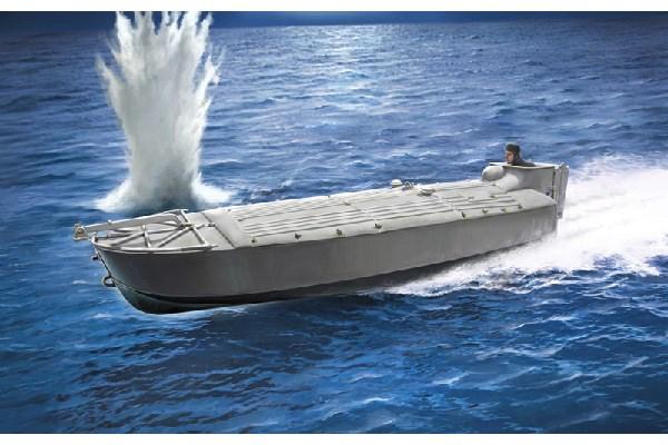 Produktbild 1:35 M.T.M. Barchino with crew