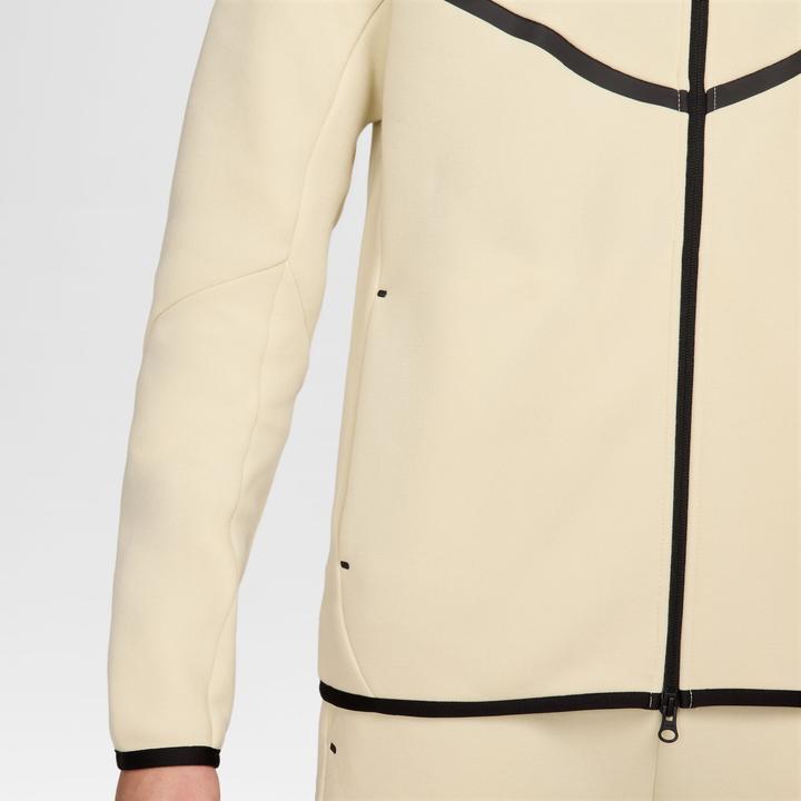 Actual product image Nike Tech Fleece Full-Zip Windrunner Vest (M)