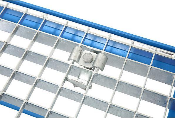 Actual product image eurokraft pro Assembly step (Stile, 122 cm)