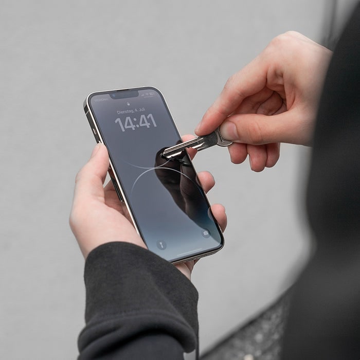 Produktbild Woodcessories Premium Glass 3D (1 Stück, Apple iPhone 14 Pro)