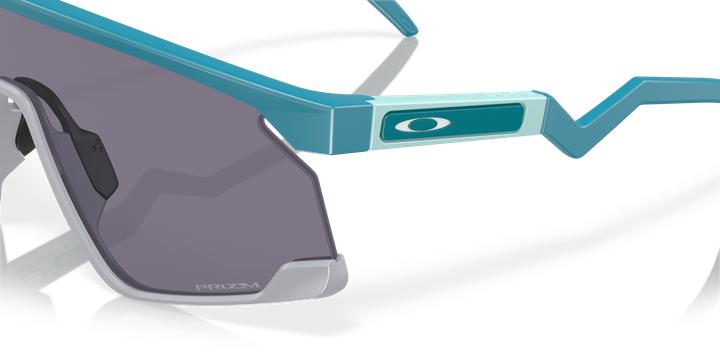 Actual product image Oakley Bxtr (MATTE BALSAM, Prizm Grey)