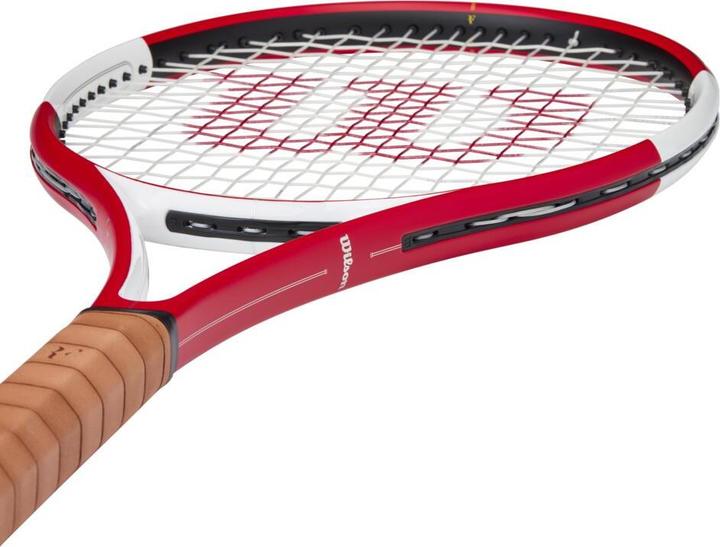 Actual product image Wilson RF 1 PRO (3, 320 g)