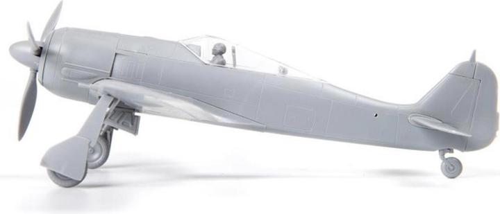 Actual product image Carson 1:72 Dt.Jagdflugz.Focke Wulf 190A4
