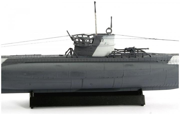 Actual product image Revell Submarine Type VIIC