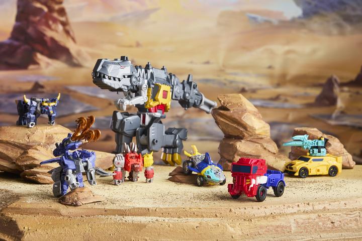 Actual product image Transformers TF Cyberworld Cyber Changers Sort.