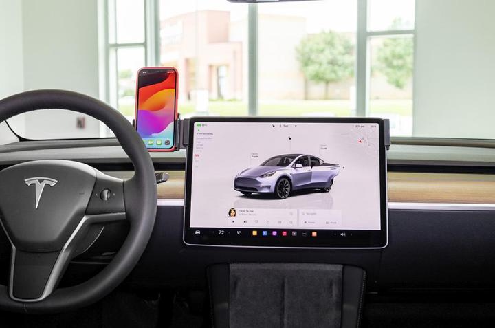 Immagine prodotto Brodit ProClip Tesla Model Y 20-25