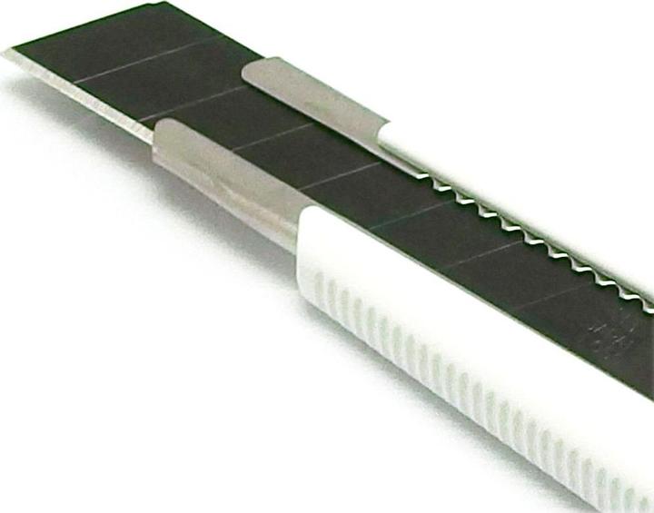 Actual product image NT Cutter BLACK & WHITE - Cutter (Cutters)